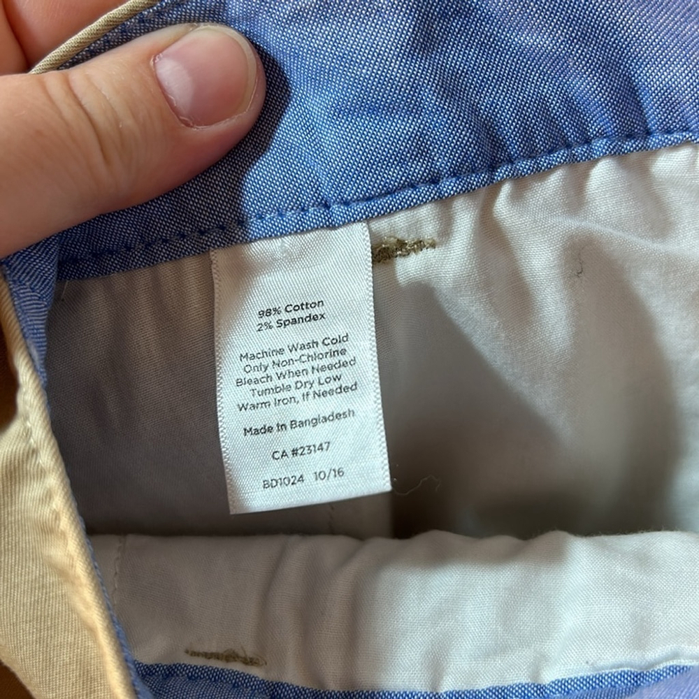 Talbots The Weekend Tan Chino Shorts Size 8 - Picture 6 of 6
